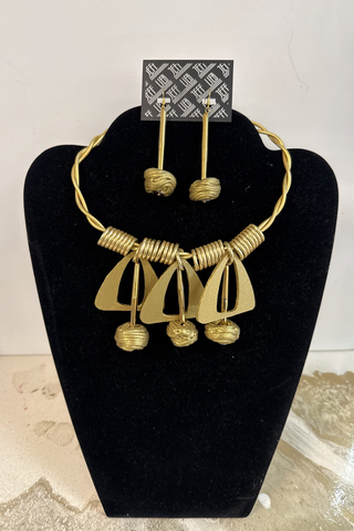 Bold Gold Coil Set ✨