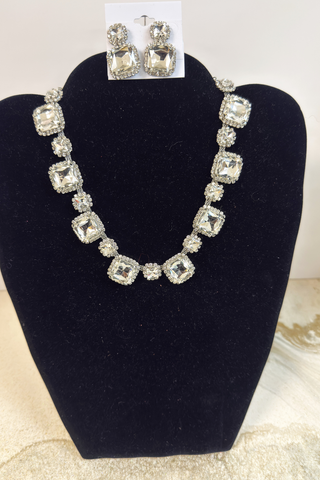 Crystal Dynasty Collar