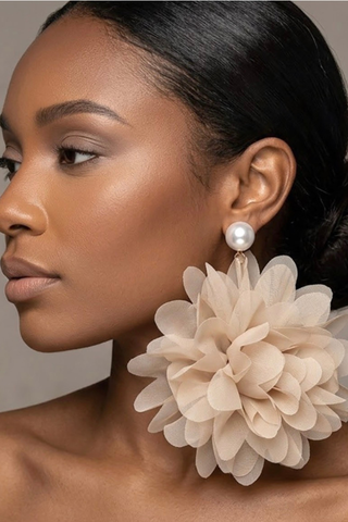Grand Petal Bloom Earring