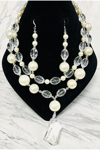 Pearl Cascade Crystal Set ✨