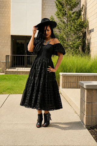 Lady Noir Puff Dress 🖤